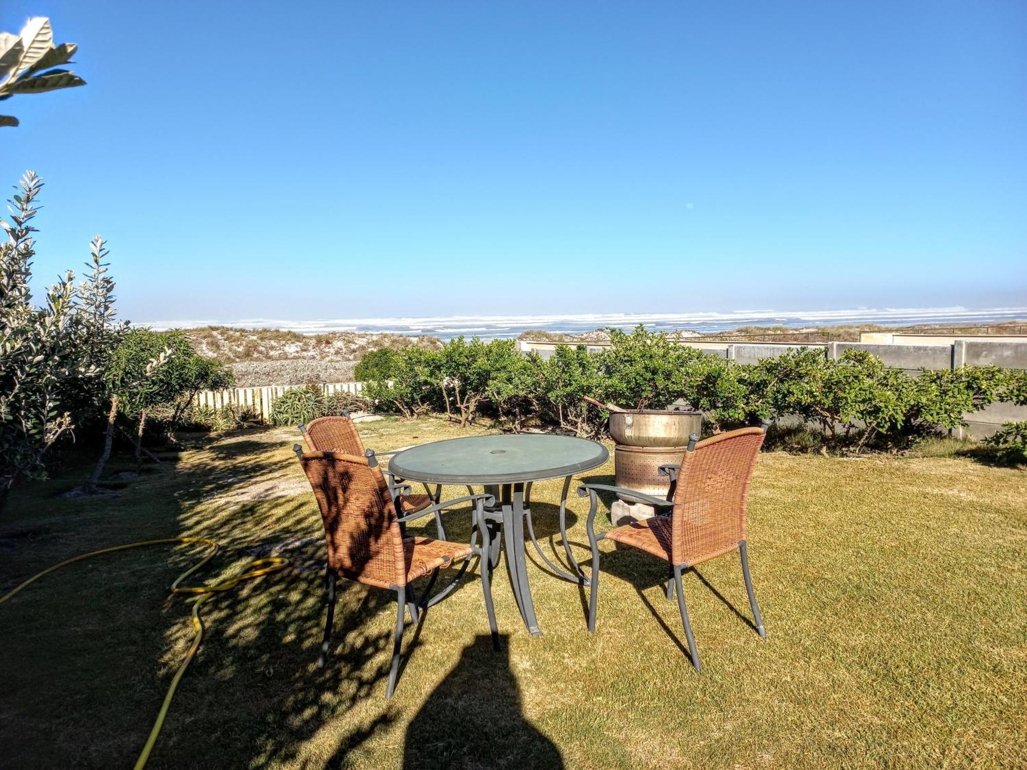 14 Penguin Place, Melkbosstrand Eksteriør bilde